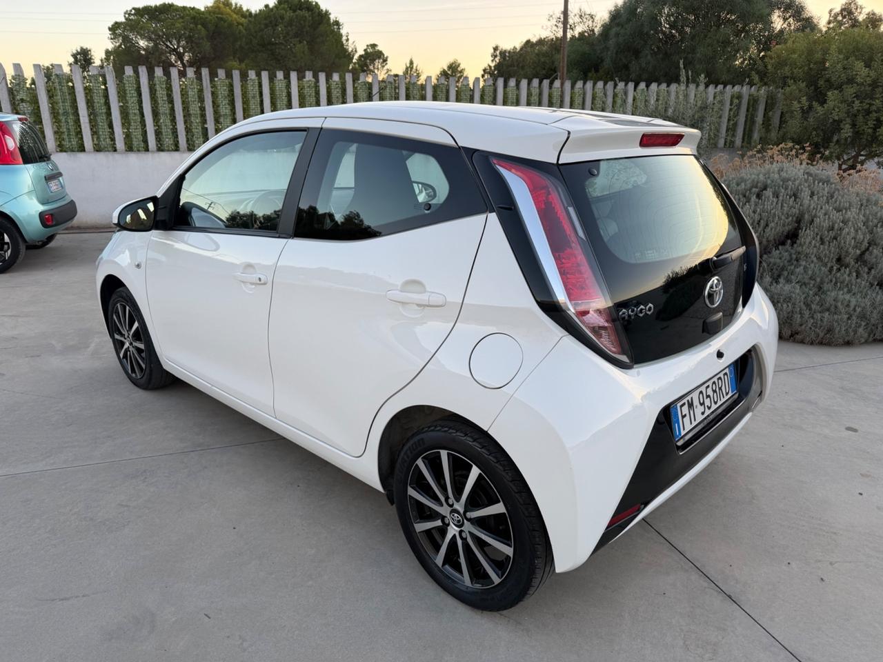 Toyota Aygo 1.0 VVT-i 72 CV 5 porte x 2018