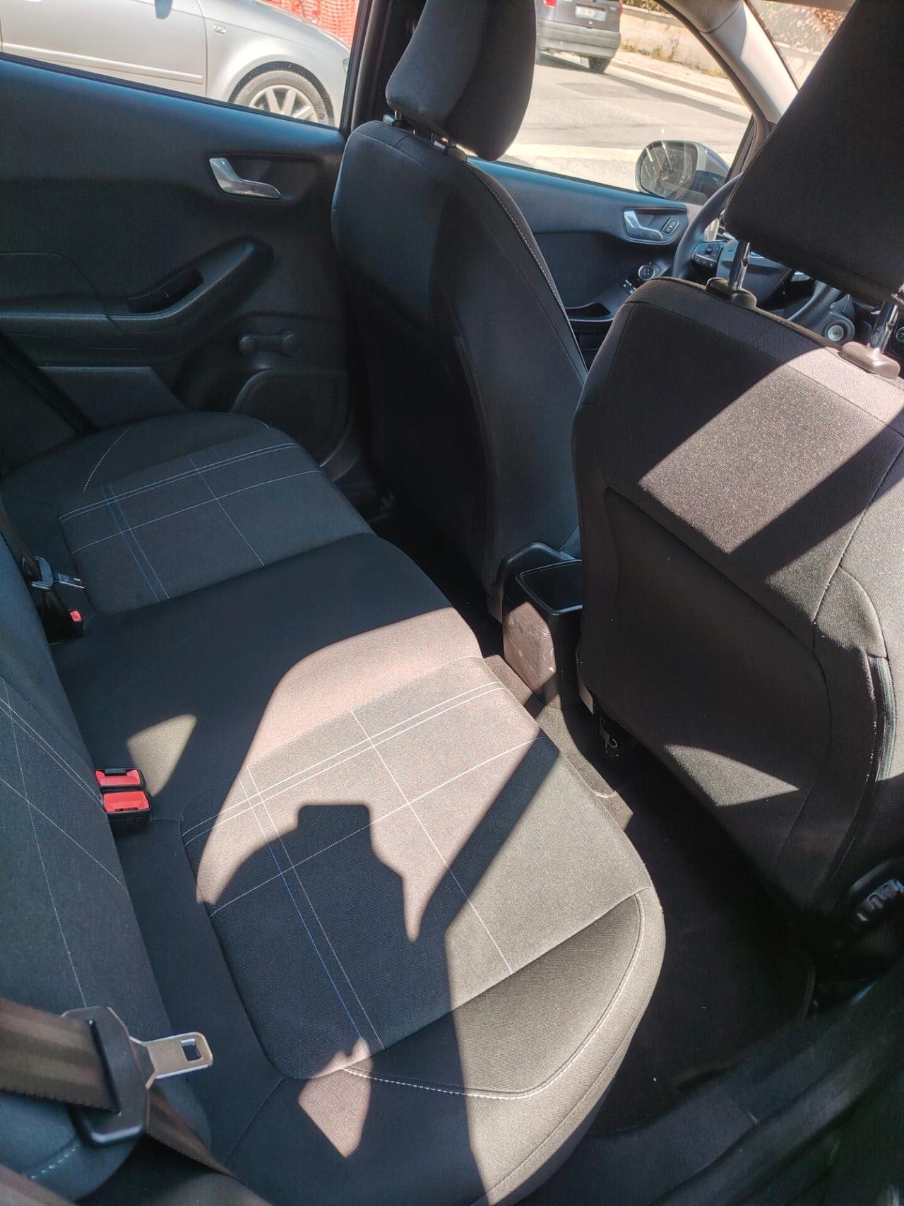 Ford Fiesta 1.5 EcoBlue 5 porte Vignale