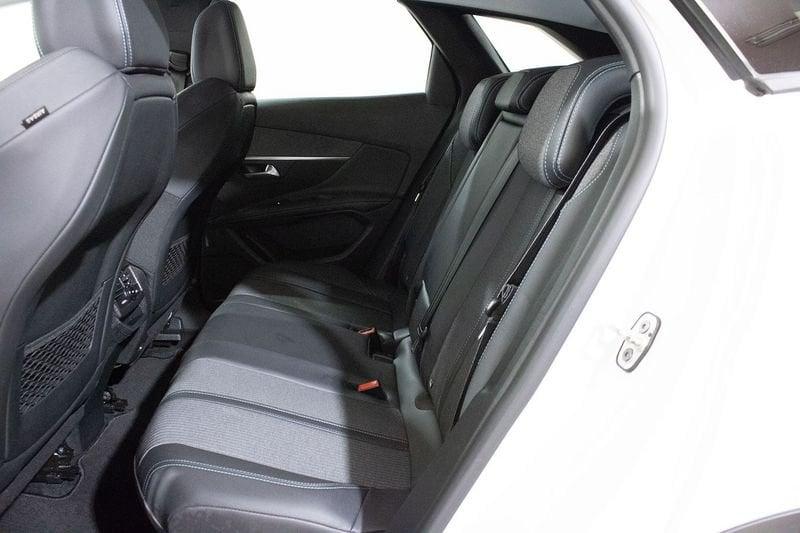 Peugeot 3008 BlueHDI 130cv EAT8 Allure Pack