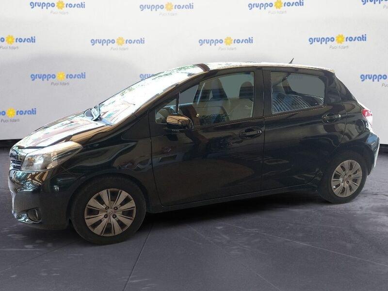 Toyota Yaris III 2011 3p 1.4 d-4d Lounge s/CL