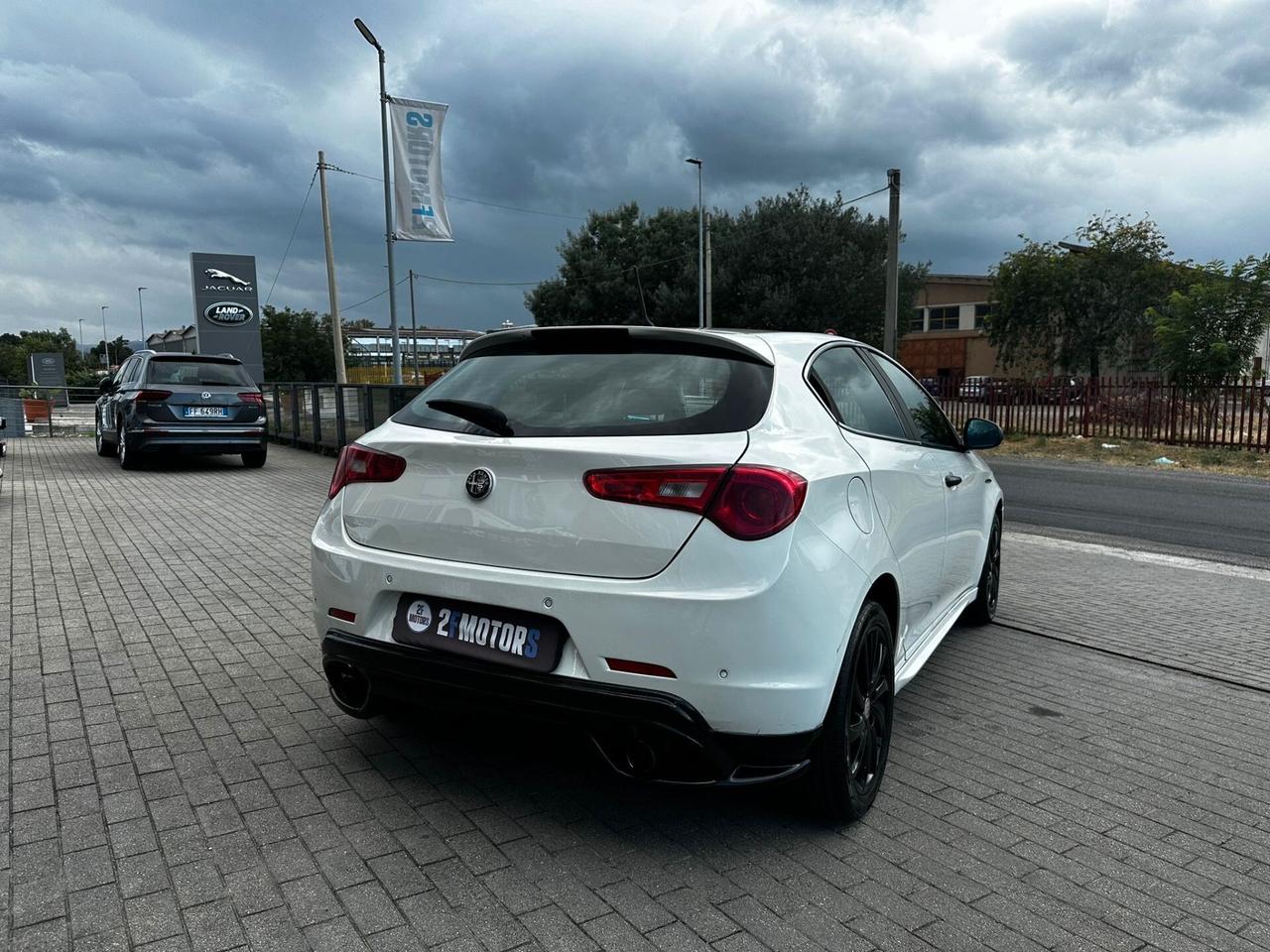 Alfa Romeo Giulietta 1.6 JTDm-2 105 CV Exclusive