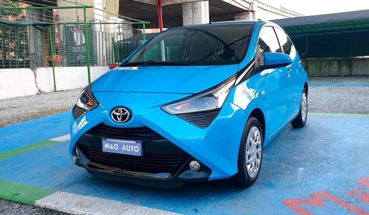 TOYOTA AYGO 1.0 BENZINA ANNO 2019 OK NEOPATENTATI E/6