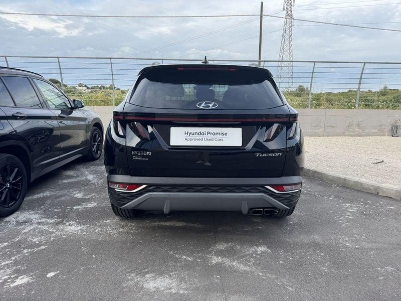Hyundai Tucson 1.6 CRDi 2wd 115cv Xline - Autocarro N1