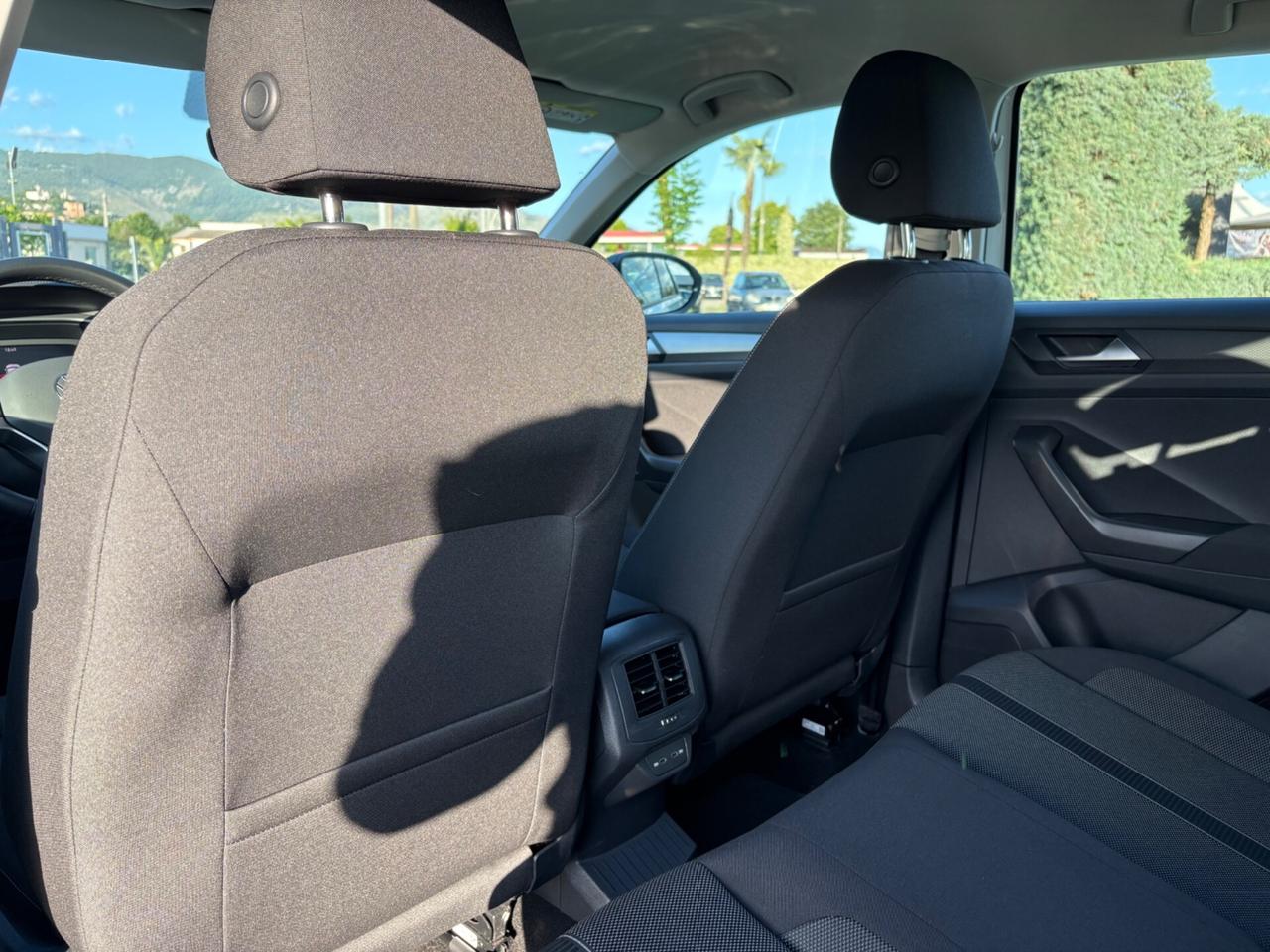 Volkswagen T-Roc 2.0 TDI SCR R-Line