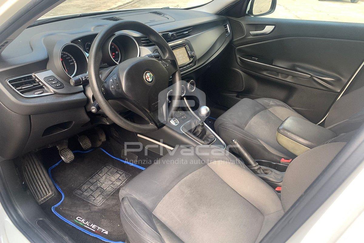 ALFA ROMEO Giulietta 1.6 JTDm-2 105 CV Distinctive