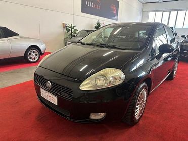 FIAT - Grande Punto Grande 5p 1.3 mjt 16v Active c/esp s/clima 75cv