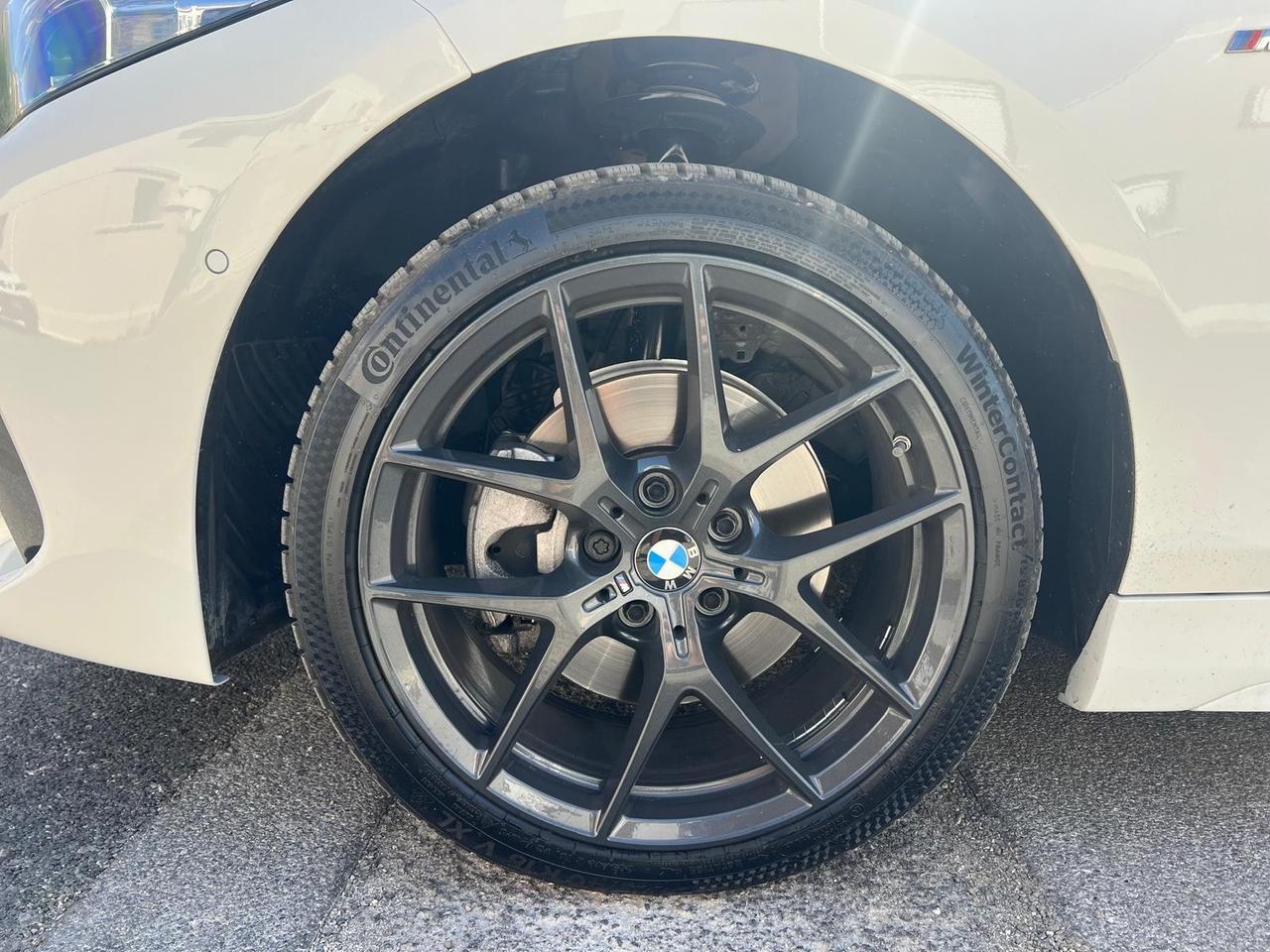 Bmw 116 116d 5p. Colorvision Edition M-SPORT