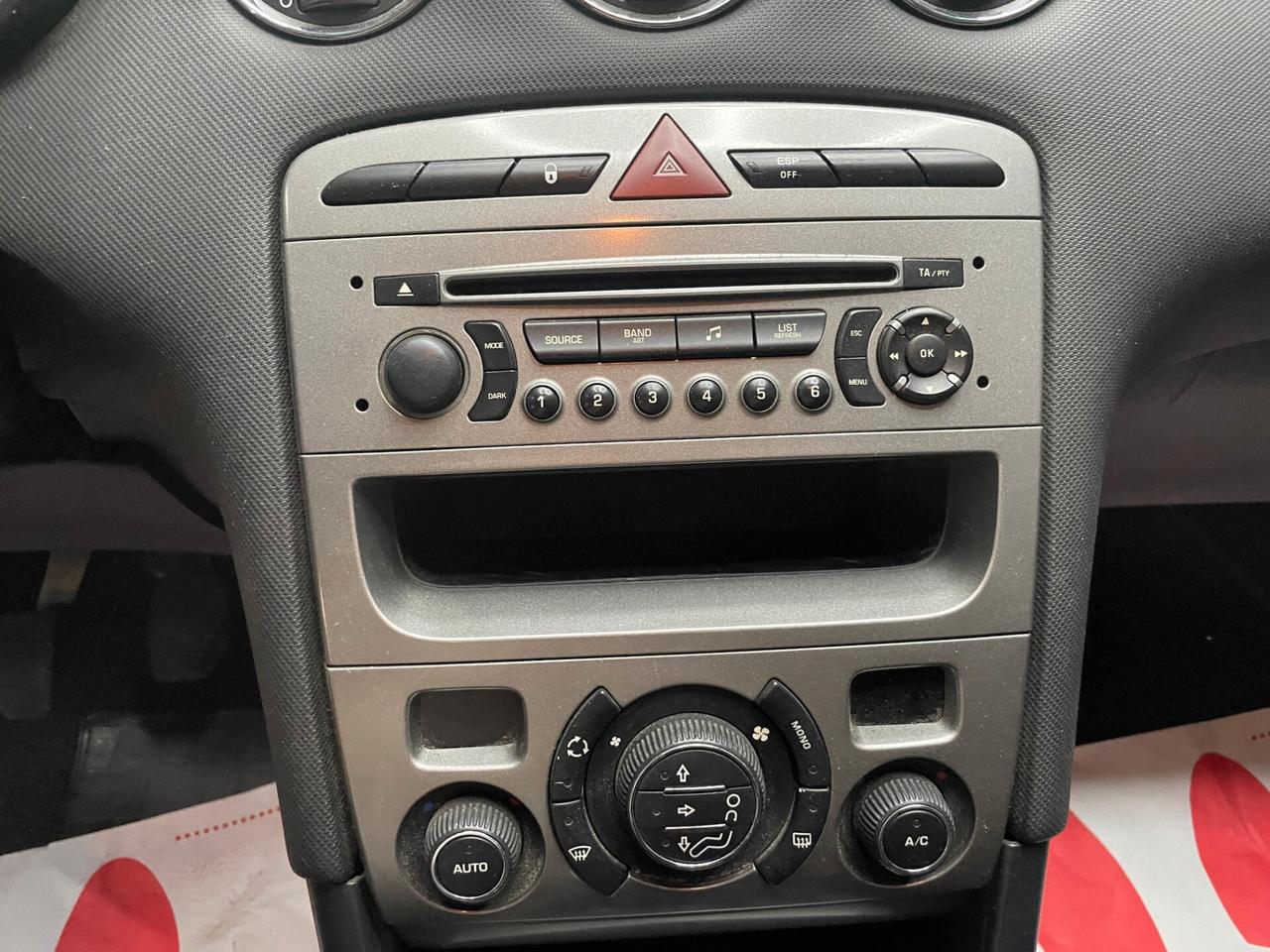 Peugeot 308 1.6 HDi 110CV SW Ciel Tecno