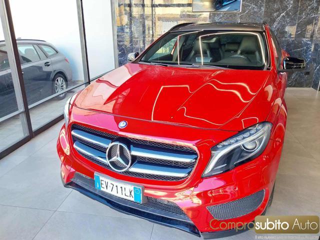 MERCEDES-BENZ GLA 200 d Automatic 4Matic Premium
