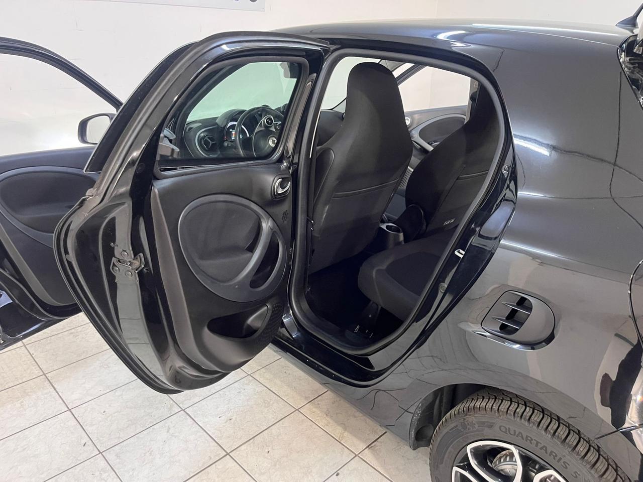 Smart ForFour 70 1.0 Passion