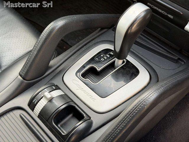 PORSCHE Cayenne Cayenne I 2002 3.0 tdi V6 tiptronic dpf - DV933JH