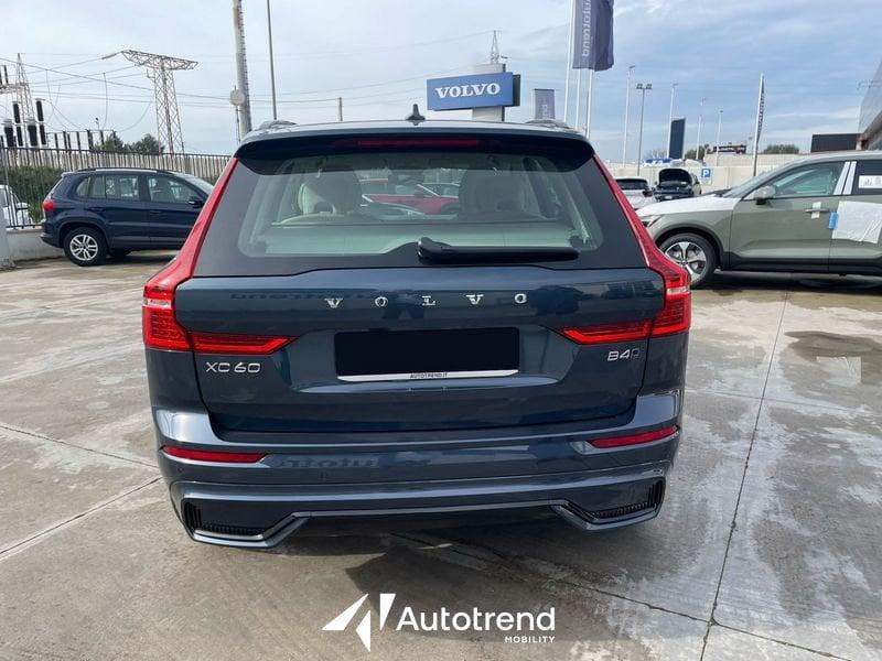 Volvo XC60 B4 197+14 CV AWD Automatica Mild Hybrid Diesel Plus Dark in Conto Vendita
