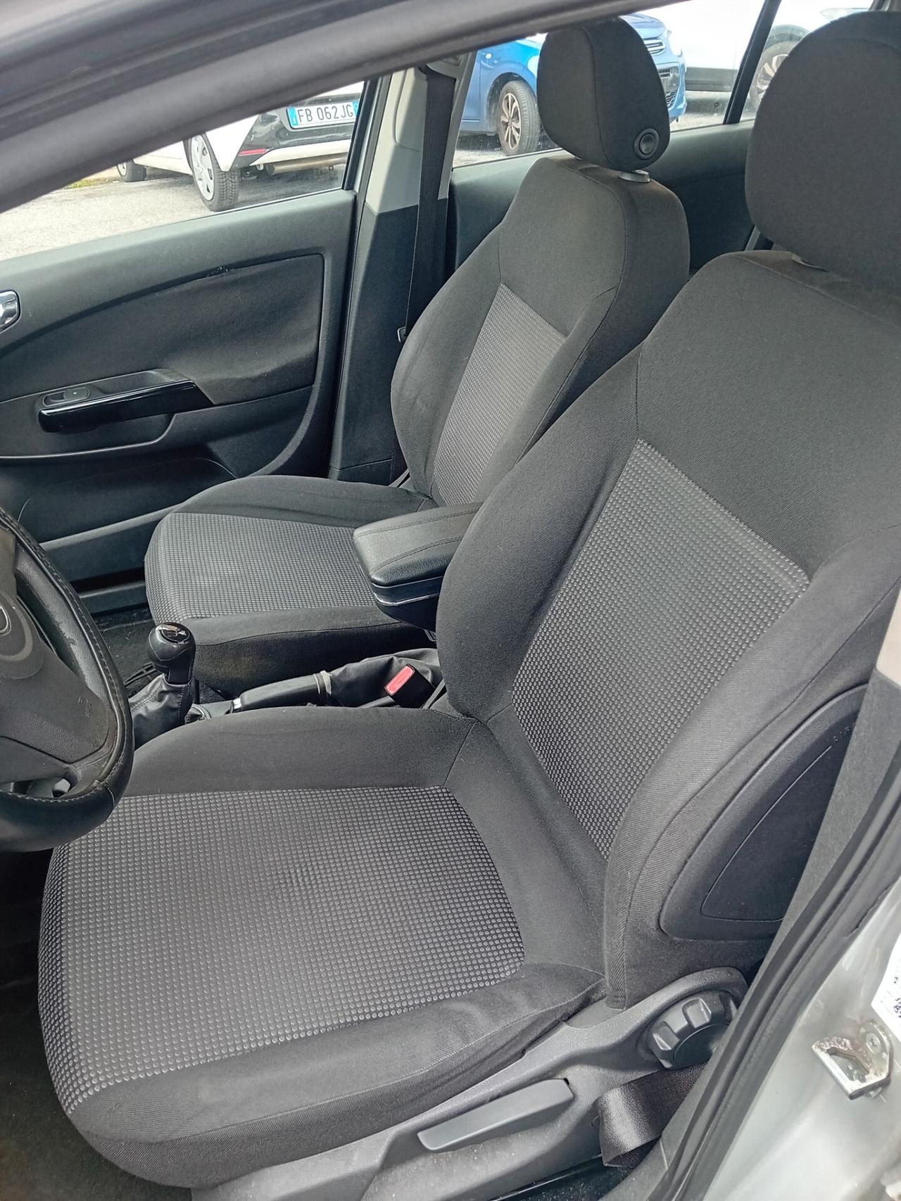 Opel Corsa 1.0 12V 5 porte Club