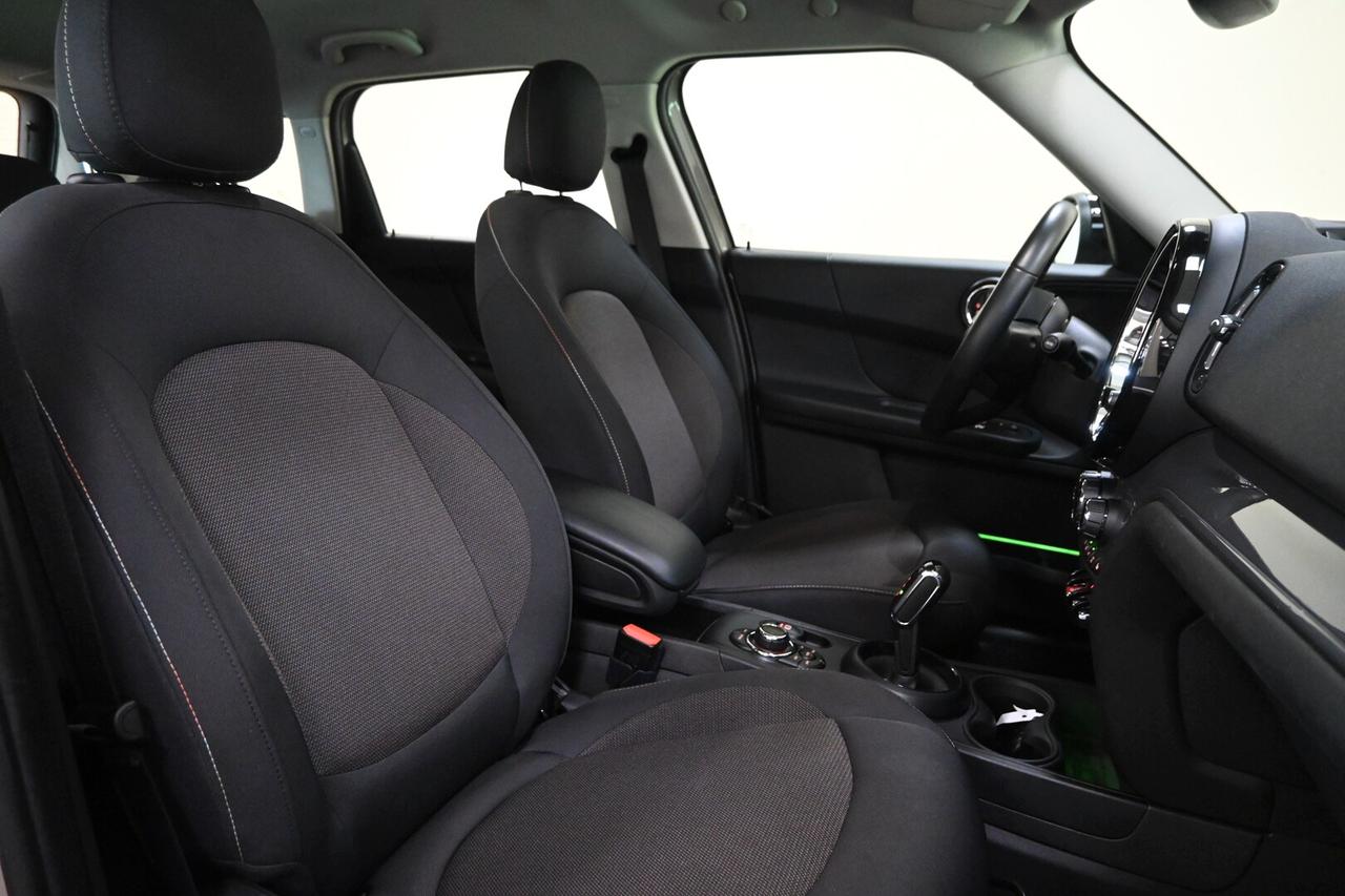 MINI Mini Countrym.(F60) Mini 2.0 Cooper D Clas...