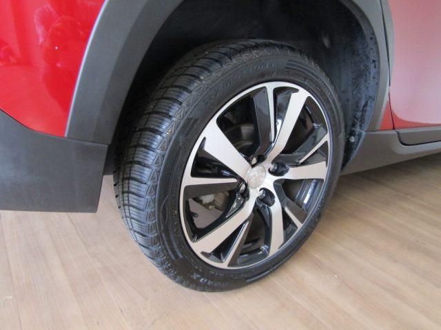 PEUGEOT 2008 1.2 110 CV PureTech Turbo Allure