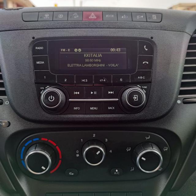 IVECO DAILY 35C14 BOX CON SPONDA 3 POSTI - 2022