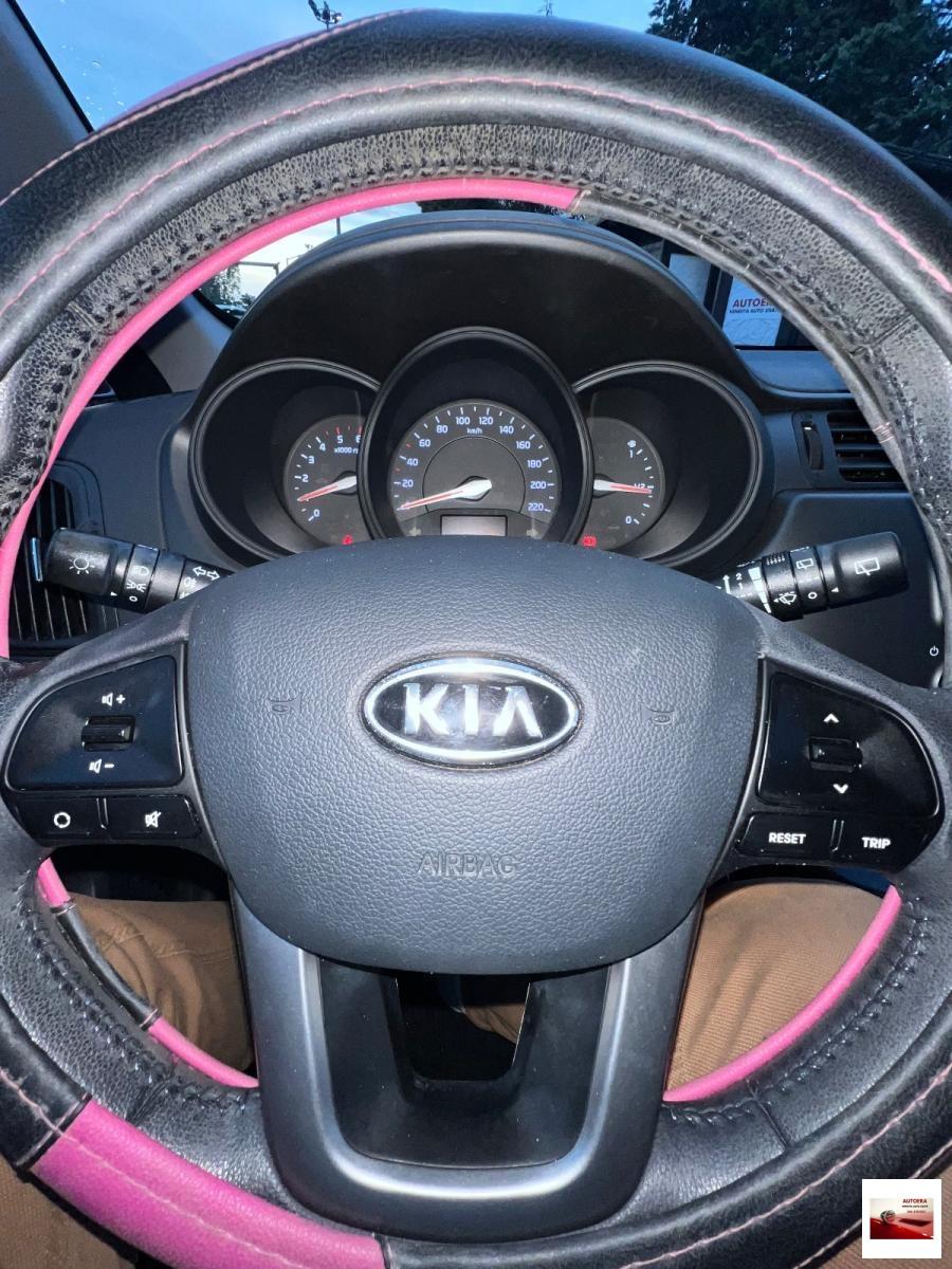 KIA - Rio - 1.1 CRDi WGT 5p. EX PLUS