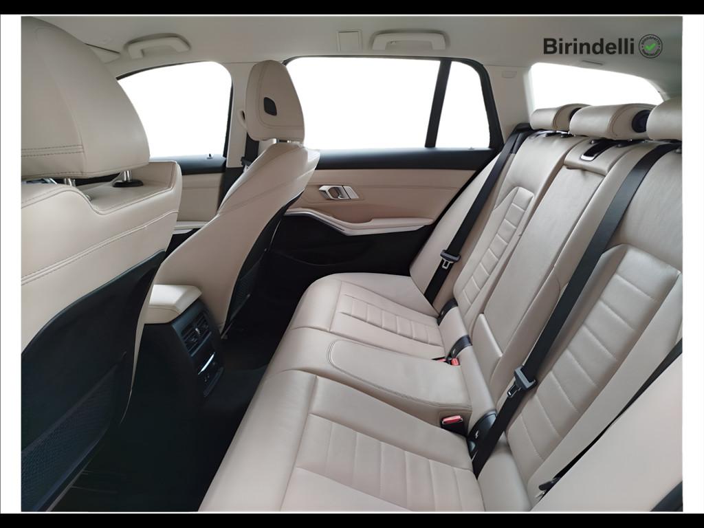 BMW Serie3(G20/21/80/81 - 318d Touring Luxury