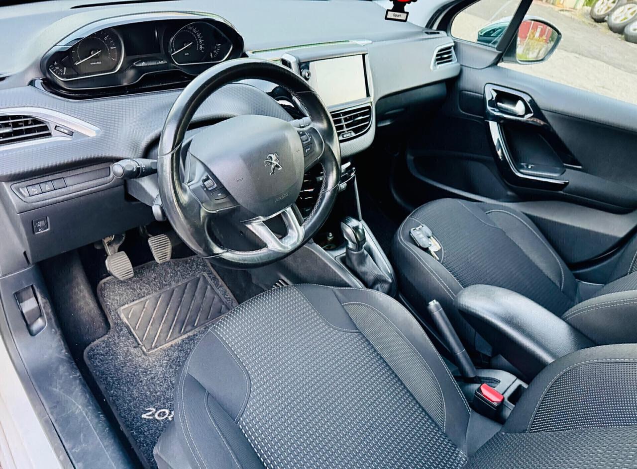 Peugeot 208 PureTech 82 5 porte Allure Ok Neopatentati