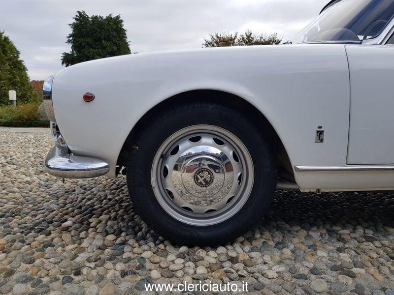 Alfa Romeo Giulia Spider 1600 - Targa FI 23