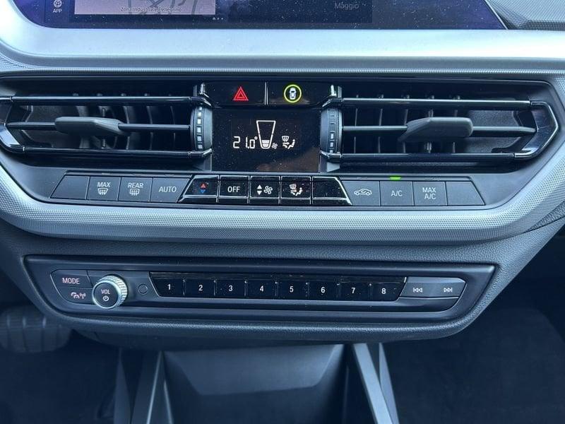 BMW Serie 1 116 d 5p AUT NAVI+CLIMA AUTO 60 MILA KM