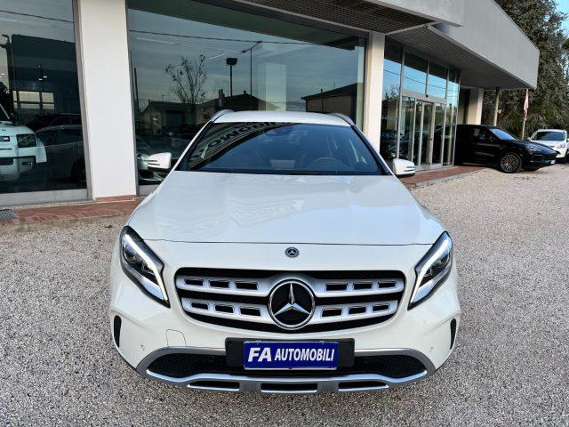 MERCEDES-BENZ GLA 180 d Automatic Sport