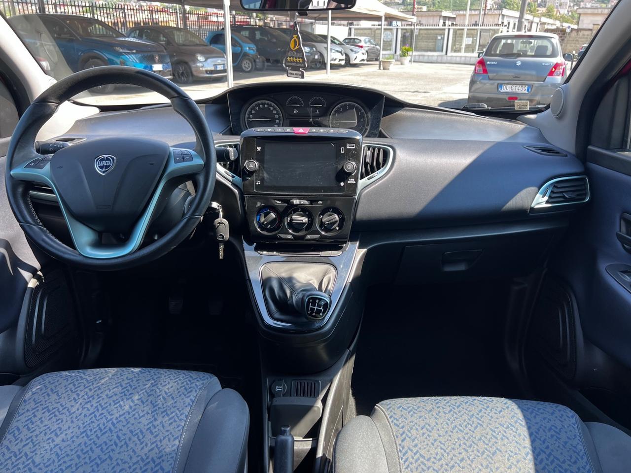 Lancia Ypsilon 1.2 69 CV 5 porte GPL Gold