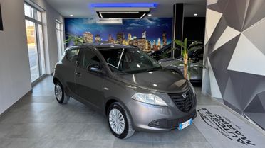 Lancia Ypsilon 0.9 TwinAir 85 CV 5 porte Metano Ecochic Elle