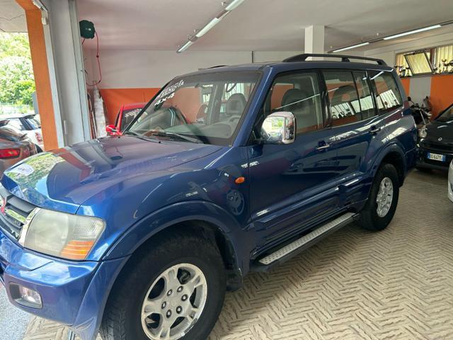 MITSUBISHI Pajero 3.2 16V DI-D 5p. GLS1 Autocarro