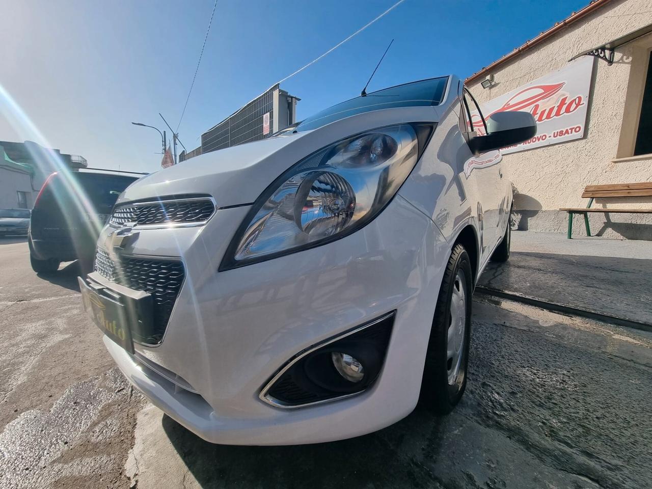 Chevrolet Spark 1.0 LT