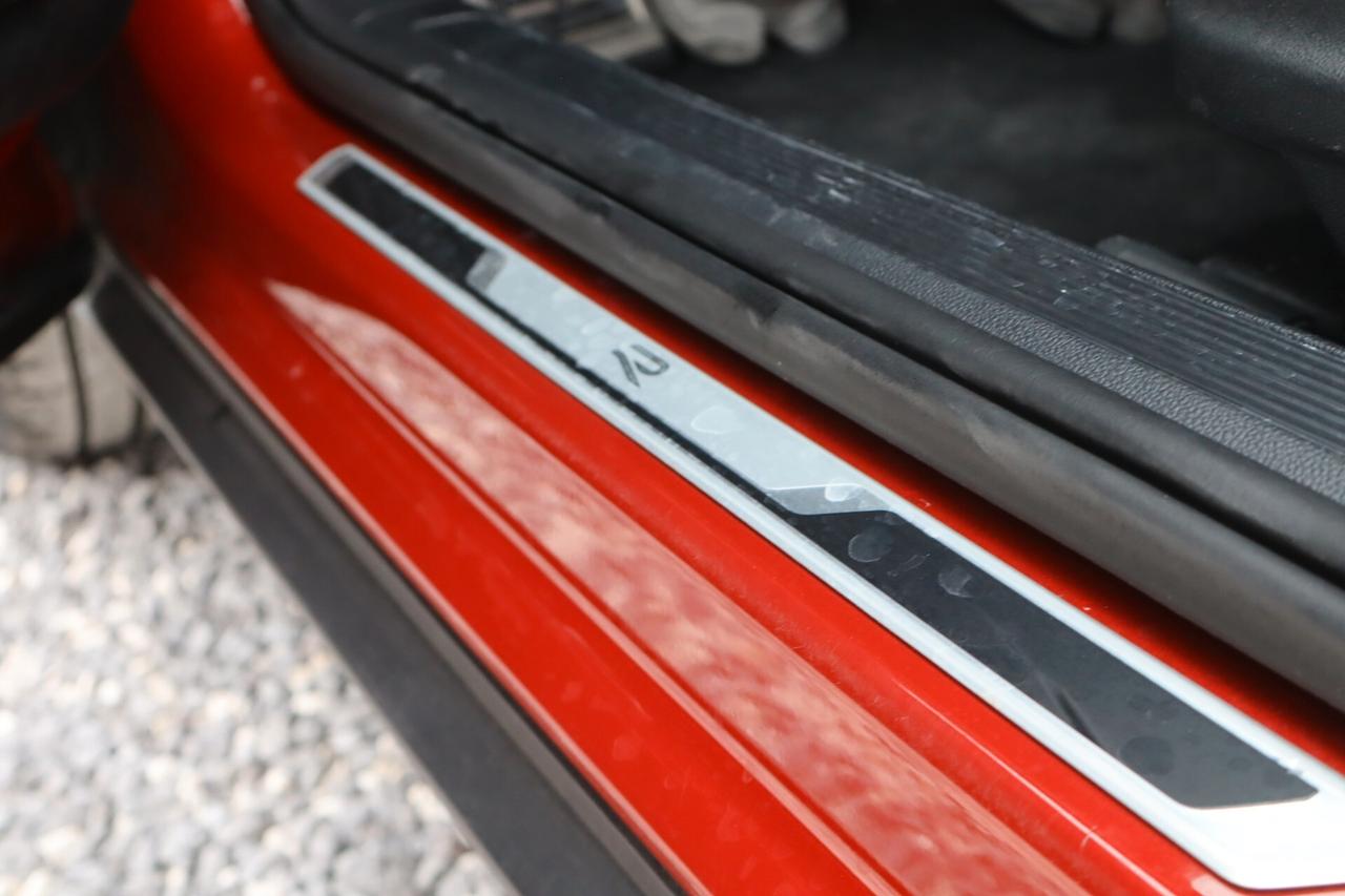 Volkswagen T-Roc Tua A SOLI 238€