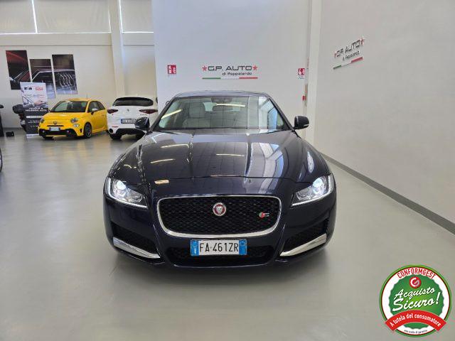 JAGUAR XF 2.0 D 180 CV aut. Portfolio