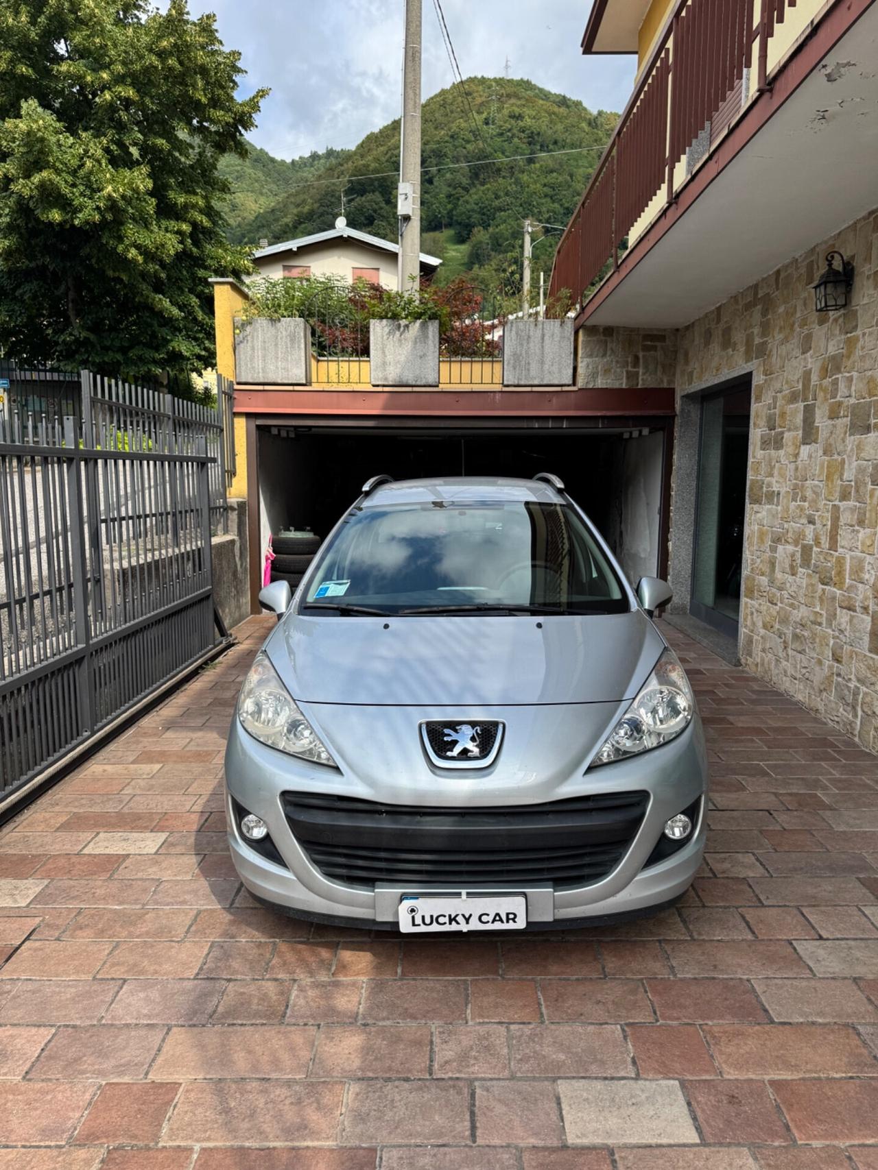 Peugeot 207 1.4 8V 75CV 5p. X Line ECO GPL