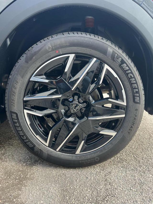 PEUGEOT 3008 GT Hybrid 145 e-DCS6