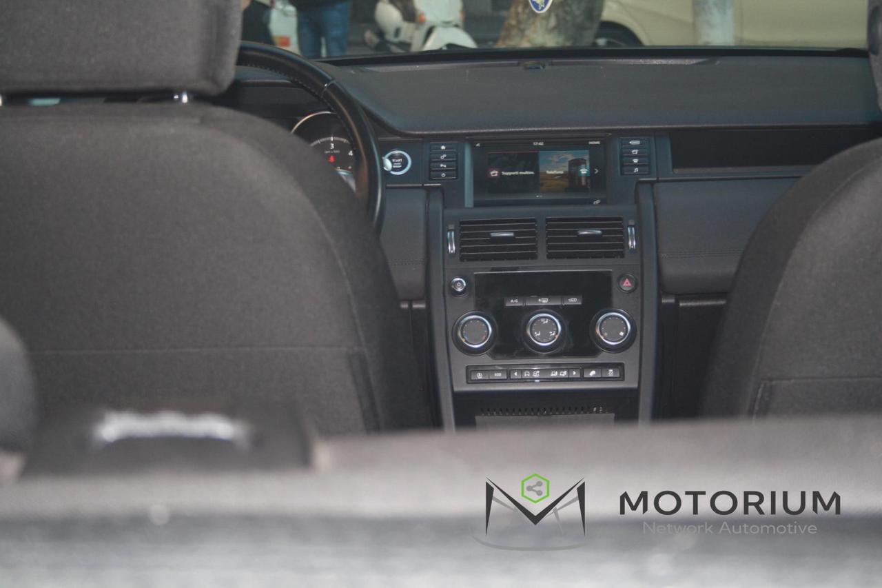 Land Rover Discovery Sport 2.0 TD4 150 CV Pure AWD Automatic