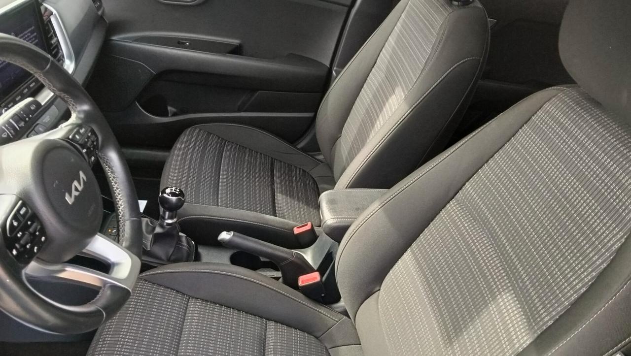 KIA STONIC 1.2 B/GPL-RETROC-KM 40.000