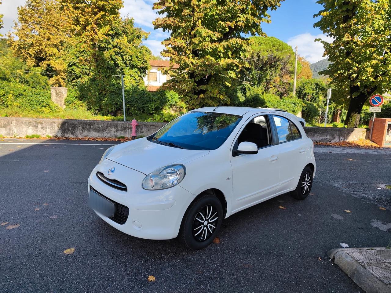 Nissan Micra 1.2 12V 5 porte Tekna - 2013