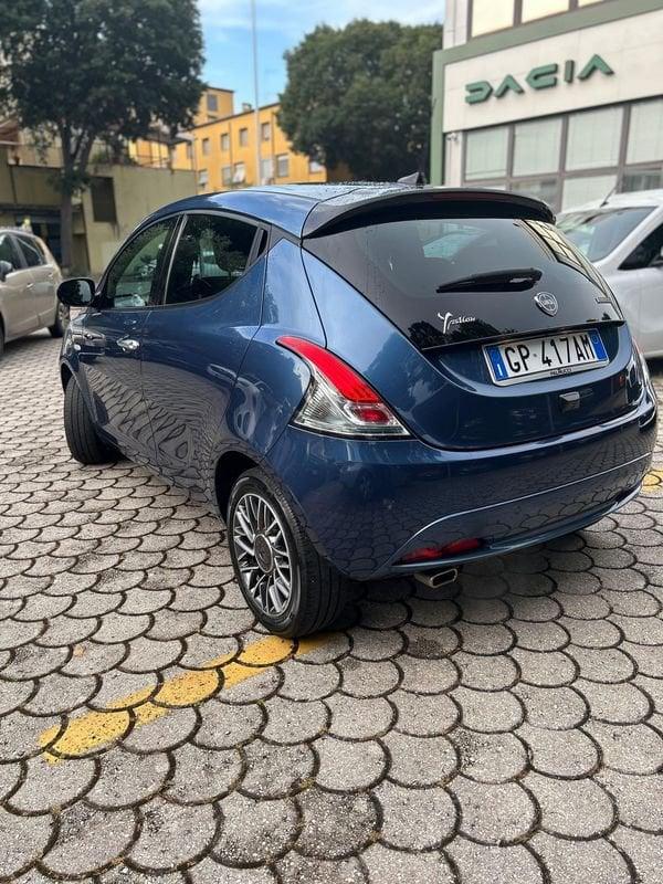 Lancia Ypsilon 1.0 FireFly 70cv Hybrid Gold Plus
