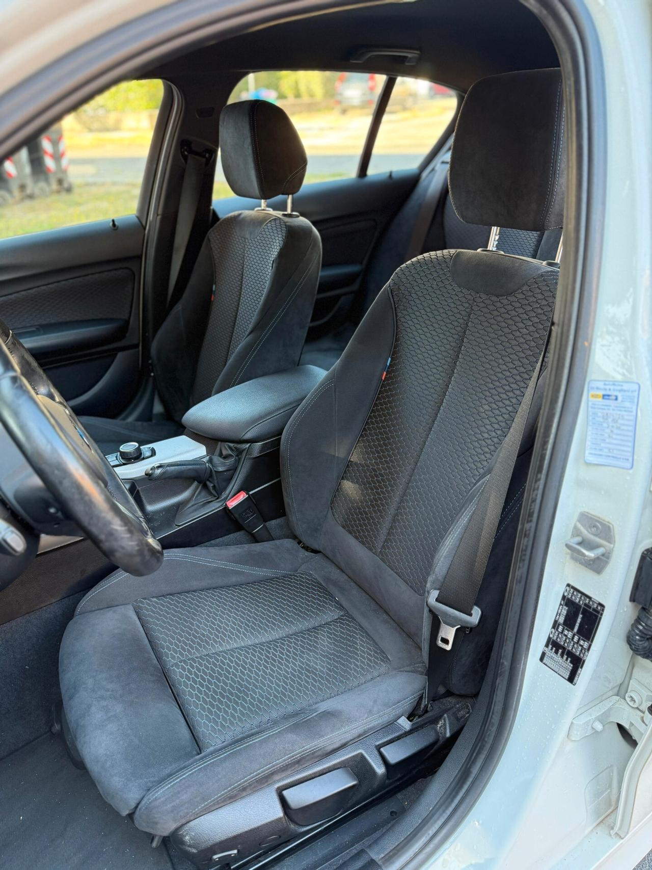 Bmw 116 116d 5p. Urban
