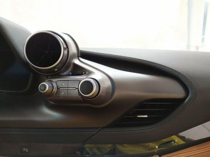 Ferrari F8 Tributo Coupe 3.9