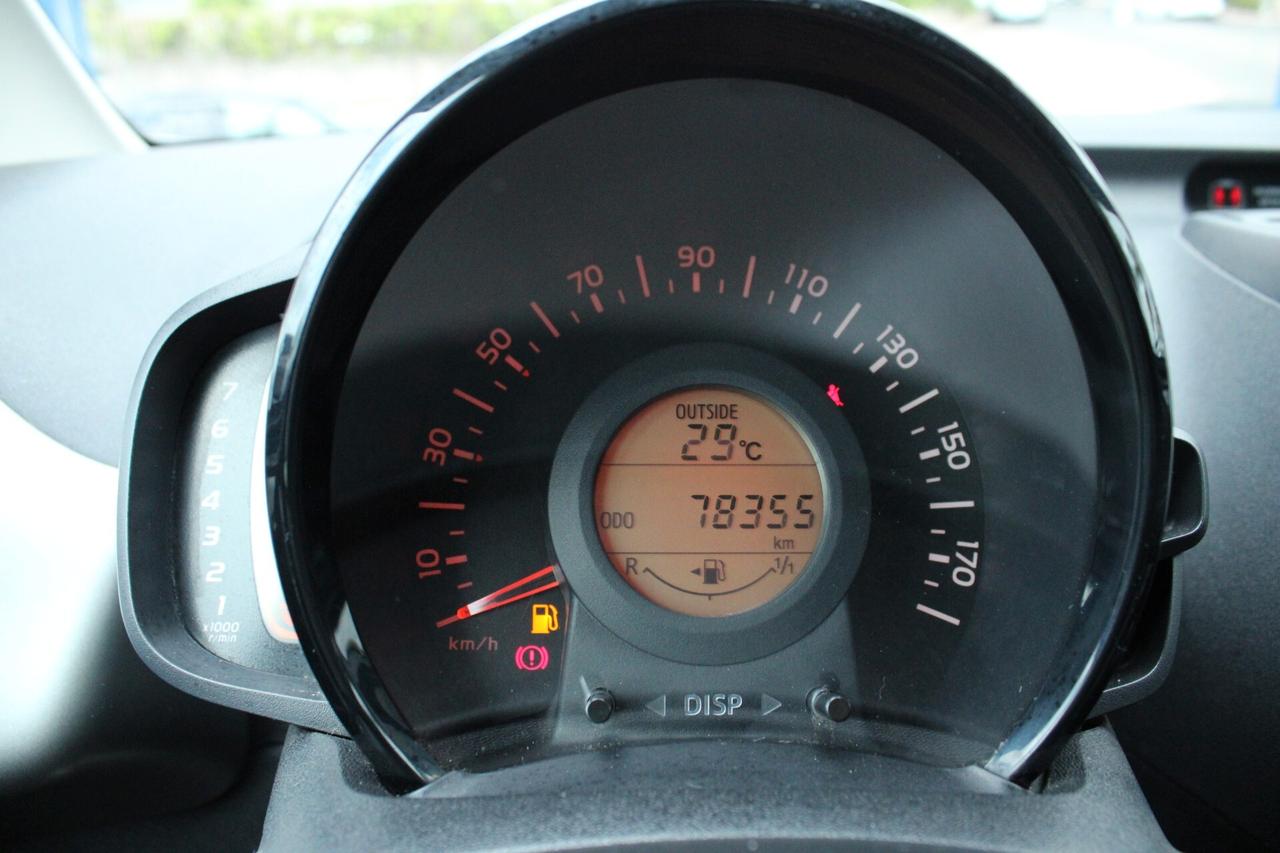 Peugeot 108 VTi 68 5 porte Allure