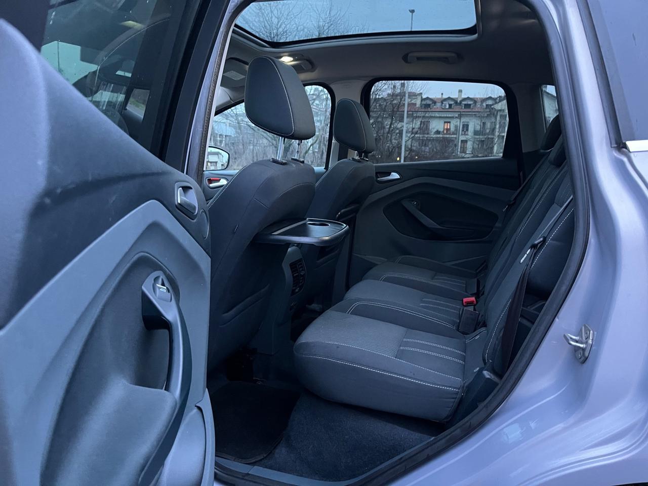 Ford C-Max 1.6 TDCi 115CV Titanium - ok neopatentati