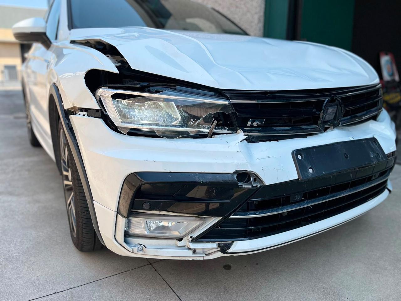 Volkswagen Tiguan 2.0 BiTDI SCR DSG 4MOTION Advanced R-Line BMT