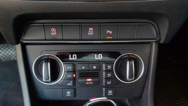 AUDI Q3 2.0 TDI 120 CV S tronic Business