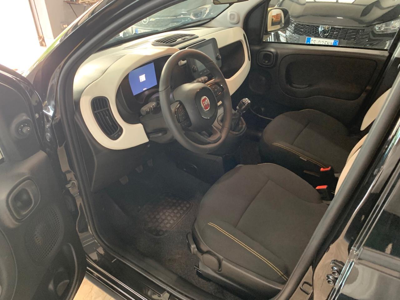 Fiat Panda 1.0 FireFly S&S Hybrid Pandina Cross 5 P.ti