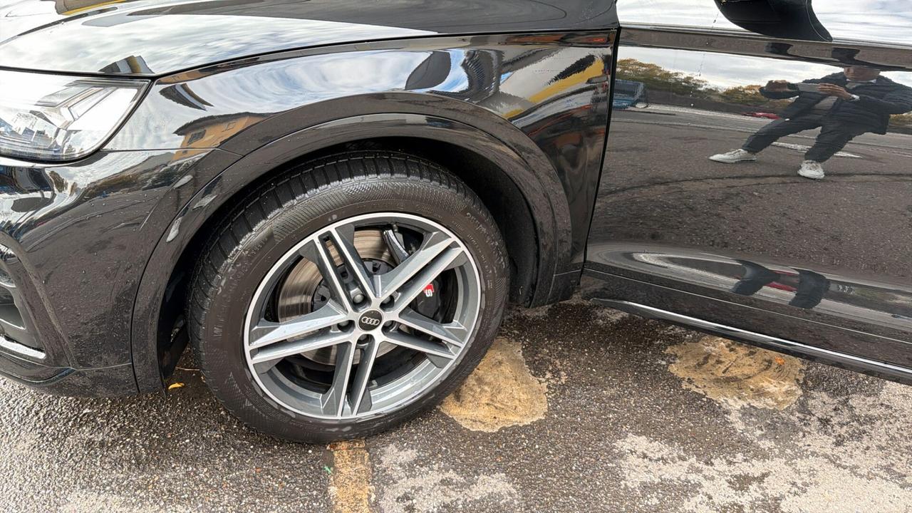 Audi SQ5 SPB TDI quattro tiptronic sport attitude