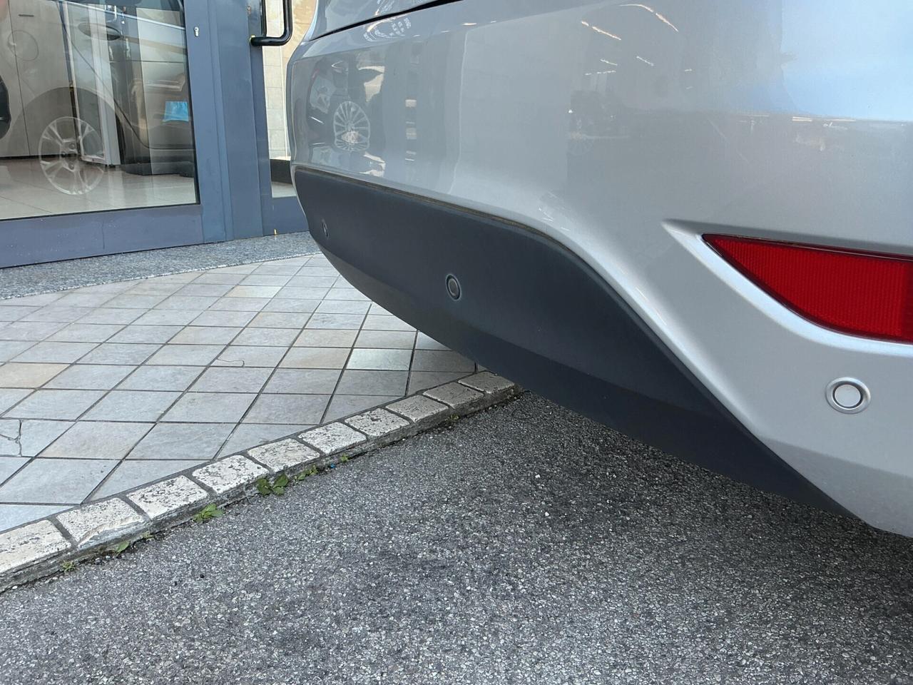 Ford Fiesta 1.4 GPL Neopatentati