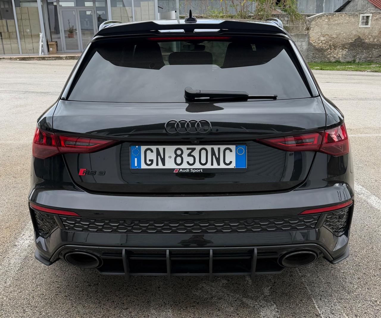 Audi A3 RS 3 SPB TFSI quattro S tronic