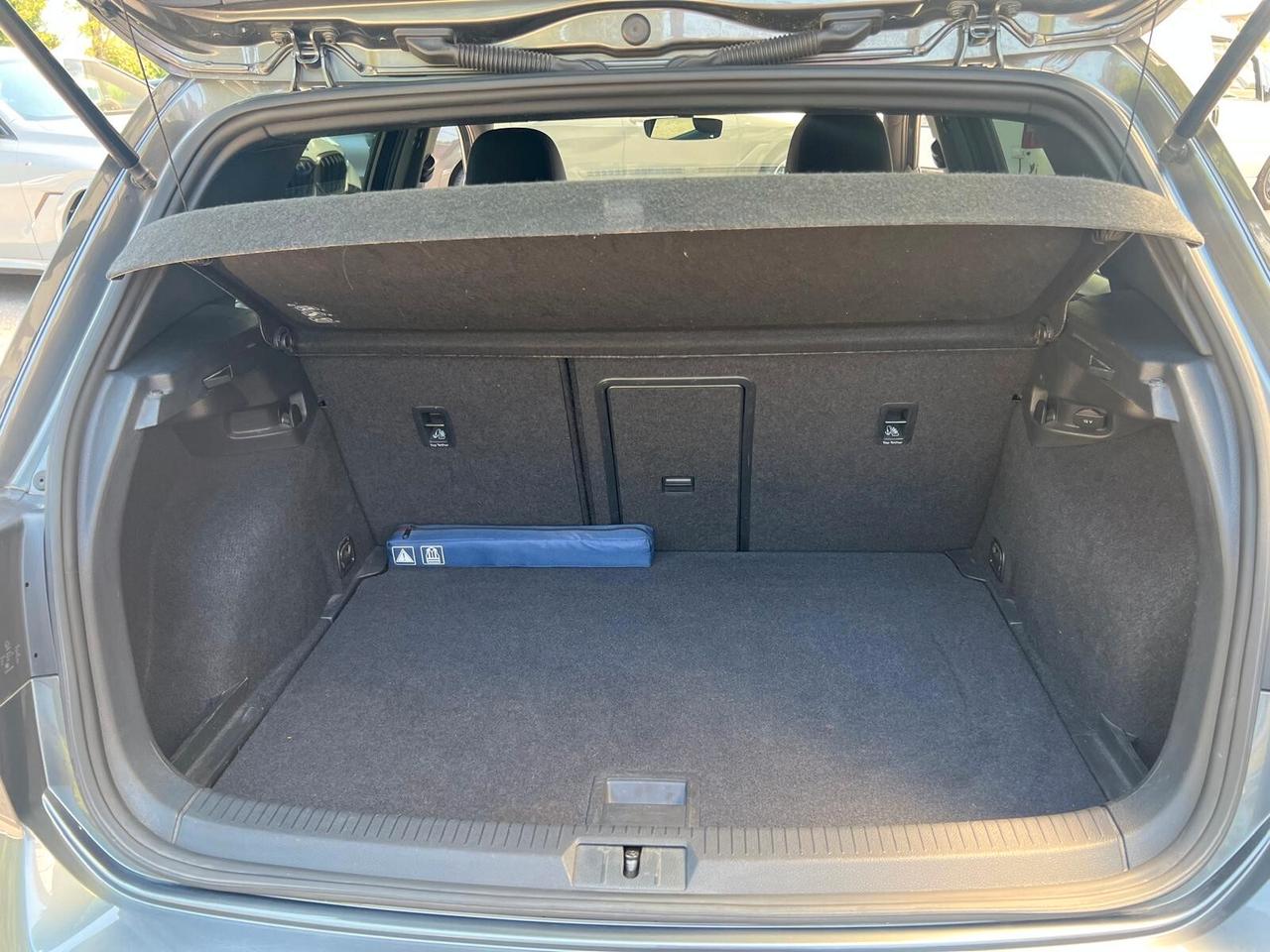 Volkswagen Golf GTD 2.0 TDI DSG 5p. BlueMotion Technology