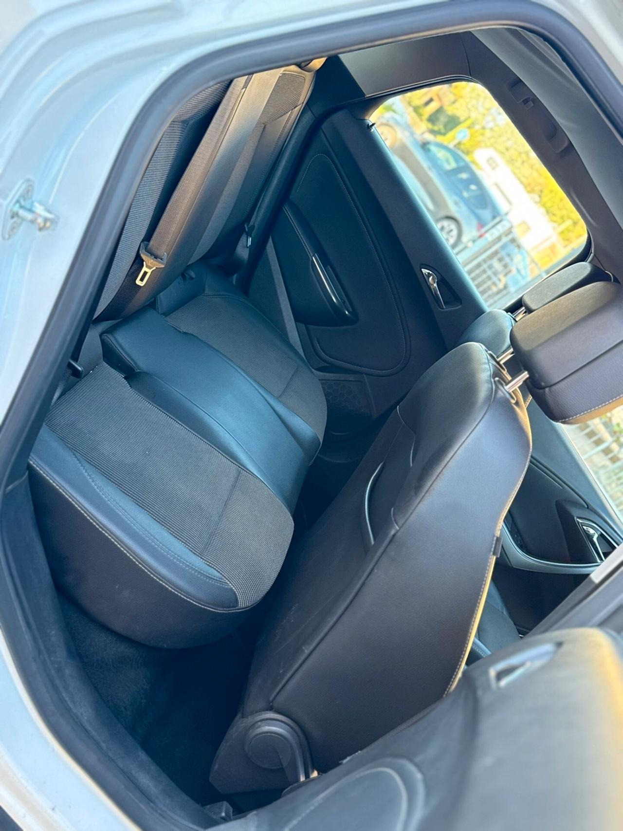 Opel Astra 1.7 CDTI 110CV Sports Tourer Cosmo